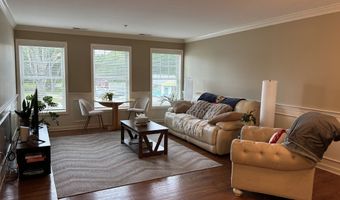 67 W Main St 122, Clinton, CT 06413