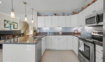 5022 BARBOUR Dr B, Alexandria, VA 22304