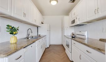 5400 Newcastle Ave 46, Encino, CA 91316