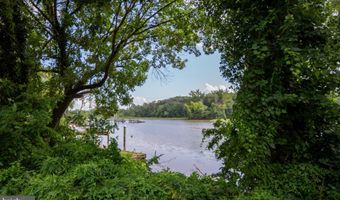 2401 WITTINGTON Blvd, Alexandria, VA 22308