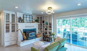 12136 Bedrock Ln, Bentonville, AR 72712