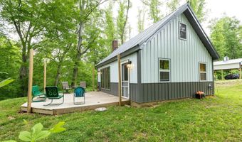 874 N Corwin Rd, Bloomfield, IN 47424