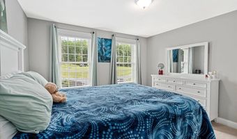21 Huntington Ridge Rd, Bedford, NH 03110
