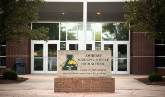 359 Rockridge Dr, Amherst, OH 44001