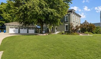 330 Alby St, Alton, IL 62002