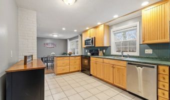86 Jeannine Rd, Bellingham, MA 02019