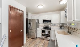 523 Kyle Ave, Baltic, SD 57003