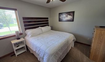290 240Th Ave 48, Arnolds Park, IA 51331