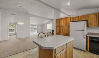 2325 NE Wintergreen Dr, Bend, OR 97701