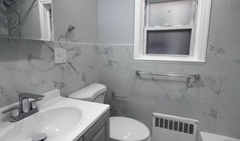 82 W 22ND St 1, Bayonne, NJ 07002