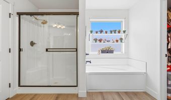 1704 Kendall Rd, Benton City, WA 99320