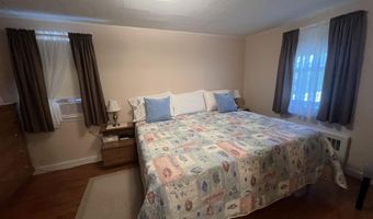 37 Pine Island Ave, Berlin, NH 03570