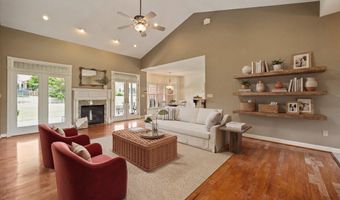 963 Southwick Dr, Alcoa, TN 37701