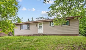 908 38th Ave, Anoka, MN 55303