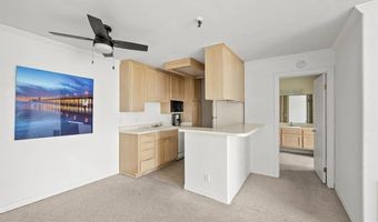 3991 Crown Point Dr P13, San Diego, CA 92109