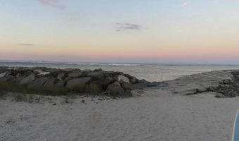 281 7TH St, Avalon, NJ 08202
