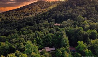 100 Ballantree Dr, Asheville, NC 28803
