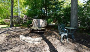 70 Westwood Park Cir, Attleboro, MA 02703