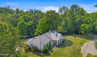 924 Long Mill Rd, Athens, TN 37303
