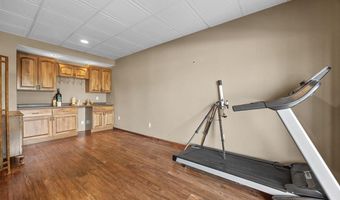 3352 Southridge Dr, Amana, IA 52203