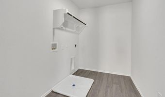 135 Sienna Dr, Alvord, TX 76225