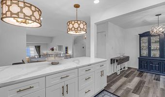 258 Clubhouse Dr, Middletown, NJ 07748