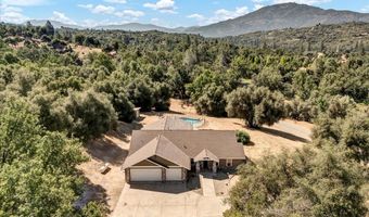 46453 Opah Dr, Ahwahnee, CA 93601