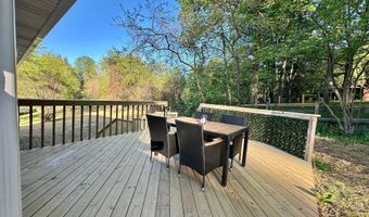 17821 POND Rd, Ashton, MD 20861