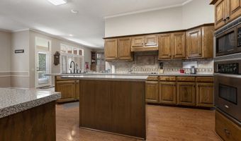 1607 Ave H, Abernathy, TX 79311