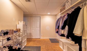 50 Tumble Rd, Bedford, NH 03110