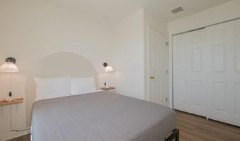 128 N Rhode Island Ave, Atlantic City, NJ 08401