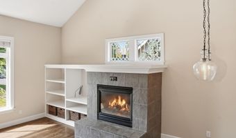 19358 SW Laurelhurst Way, Bend, OR 97702