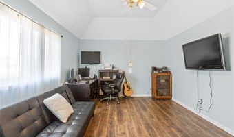 6404 Skyline Dr, The Colony, TX 75056