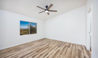 1197 W Hummingbird Ln, Benson, AZ 85602