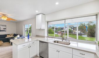 6521 BIMINI Ct, Apollo Beach, FL 33572