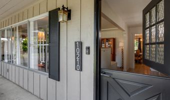 10210 SW CRESTWOOD Ct, Beaverton, OR 97008