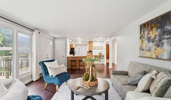 1507 S WALDEN Ave, Appleton, WI 54915