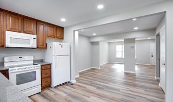 5713 LAWSONS HILL Ct, Alexandria, VA 22310