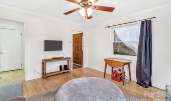 18 Leisure Mountain Rd, Asheville, NC 28804