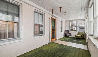 9 Willow St, Auburn, ME 04210