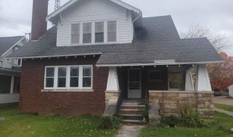 301 S Main St, Ada, OH 45810