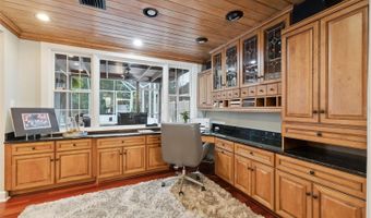 910 ALAMEDA St, Orlando, FL 32804