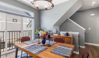 2759 Bristol Ridge Dr, Ann Arbor, MI 48105