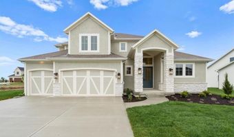 4270 Lake Shore Ct, Basehor, KS 66007