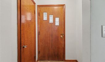 13211 Henskee Rd, Alden, NY 14004