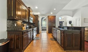 11047 Stonehill Dr, Alexander, AR 72002