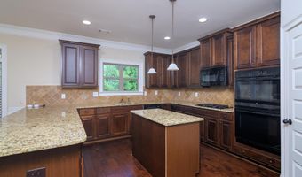 604 Delany Ct, Boiling Springs, SC 29316