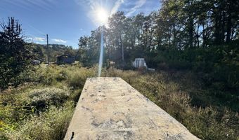 1 Mooretown Hill Rd, Beattyville, KY 41311