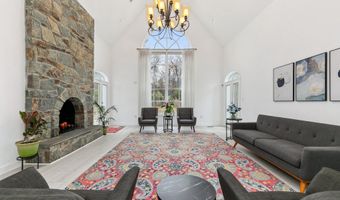 6801 CAPRI Pl, Bethesda, MD 20817