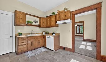 21133 Rich Valley Rd, Abingdon, VA 24210